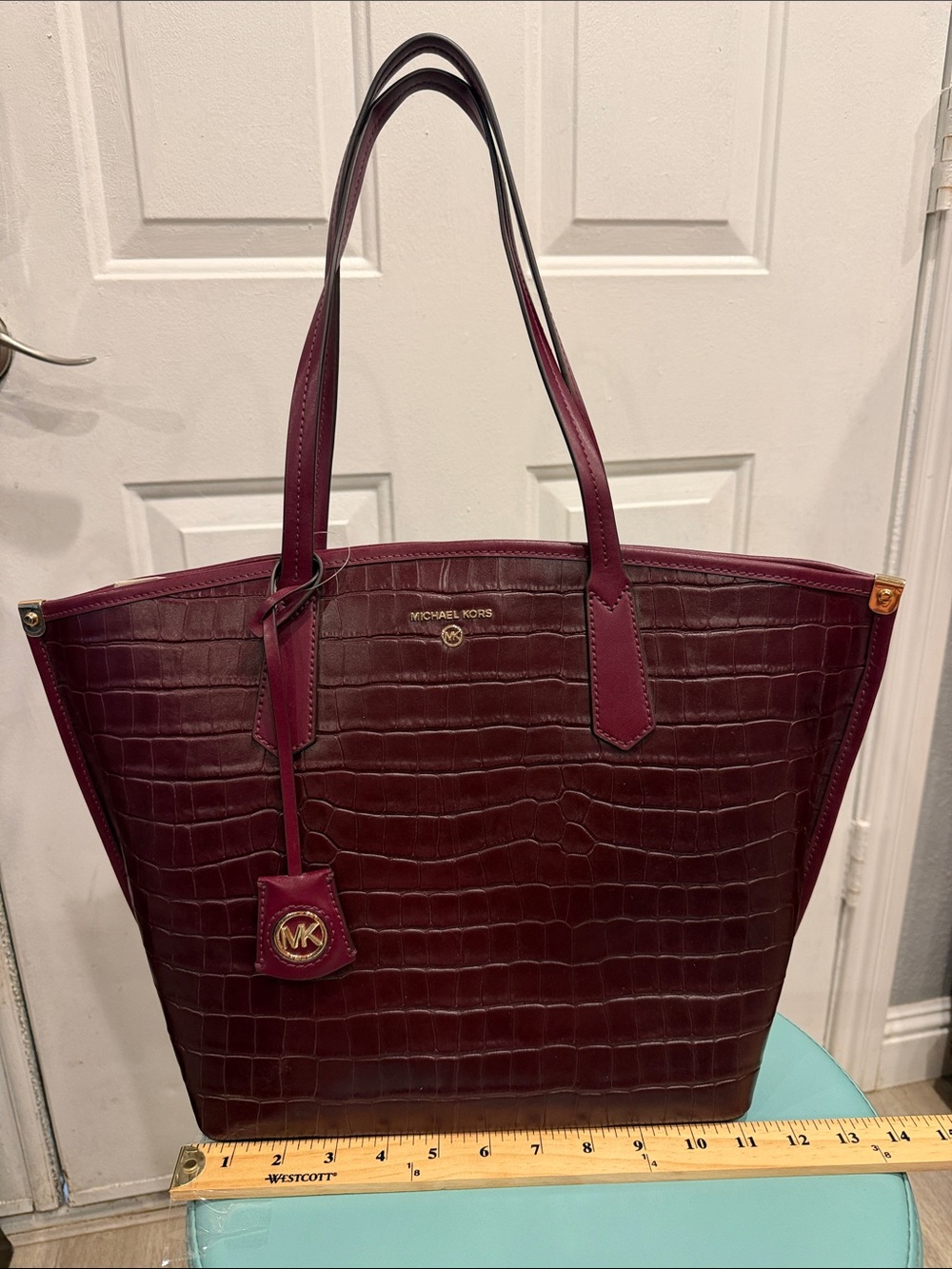 Michael Kors NWT LG tote Dk Berry “Jane” Embosed Leather gold hardware